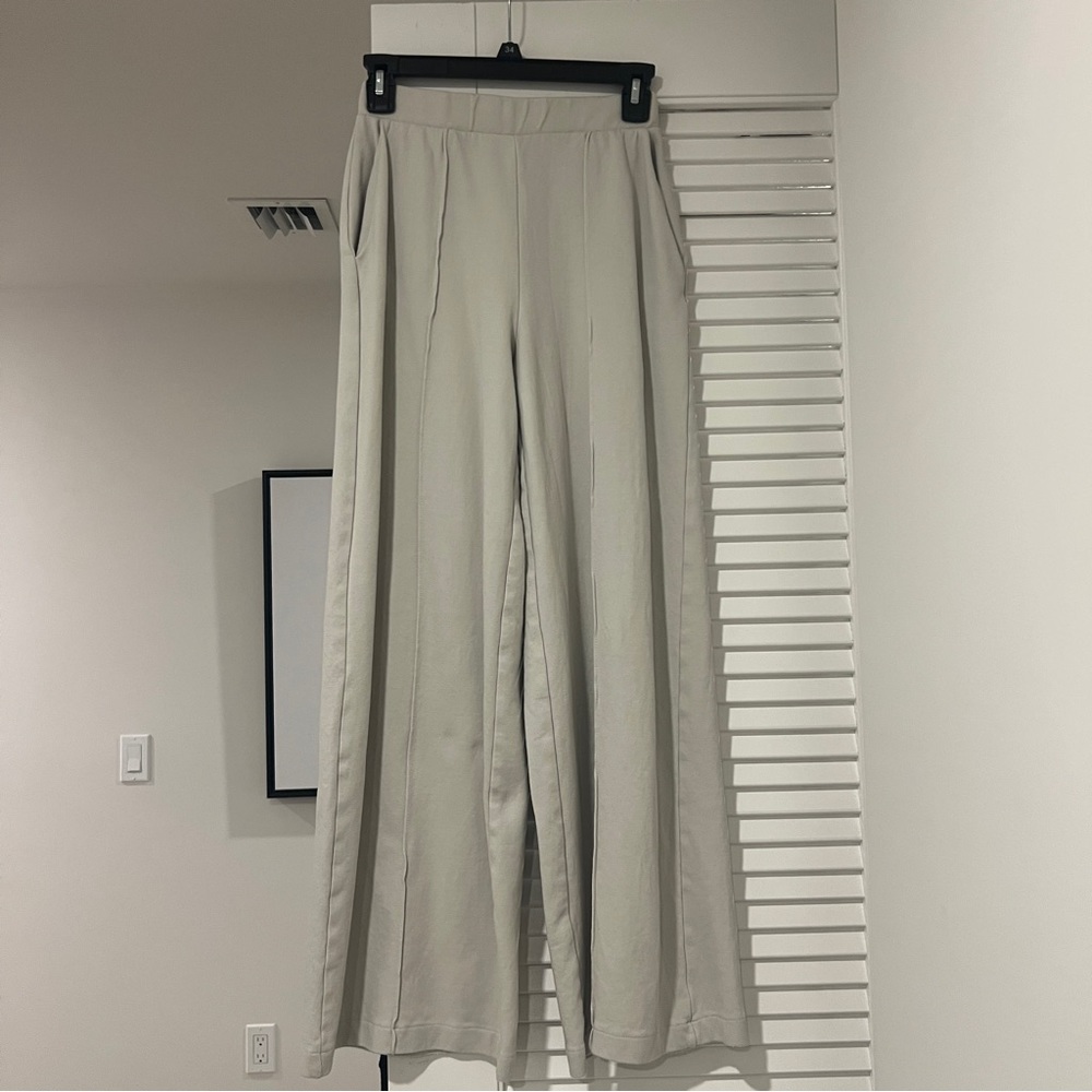 zara pleated wide leg pants